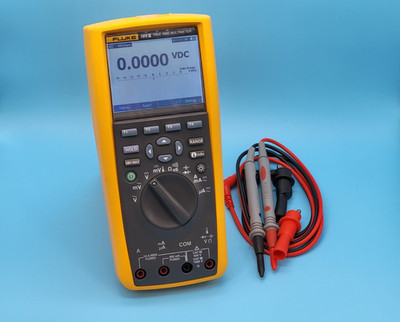 Fluke 189 II True RMS Digital Multimeter Fluke 189-II 2 Excellent Condition A-