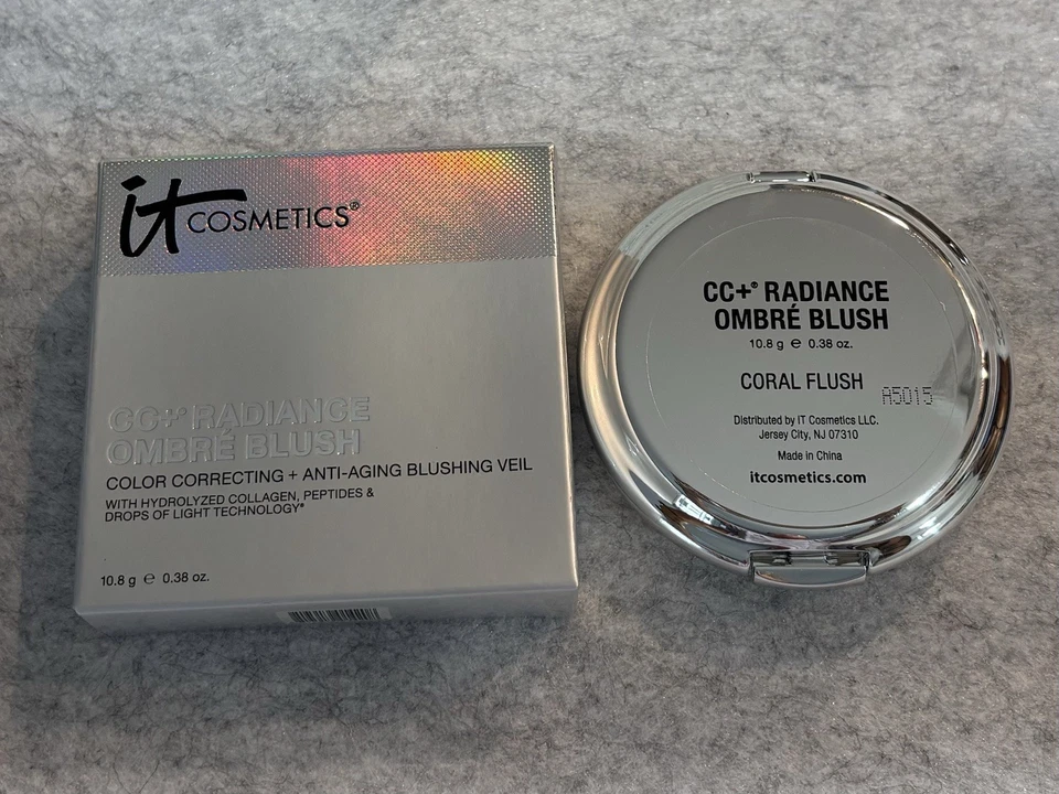 It Cosmetics CC+ Radiance Ombré Blush Coral Flush Discontinued - Image 3 of 3