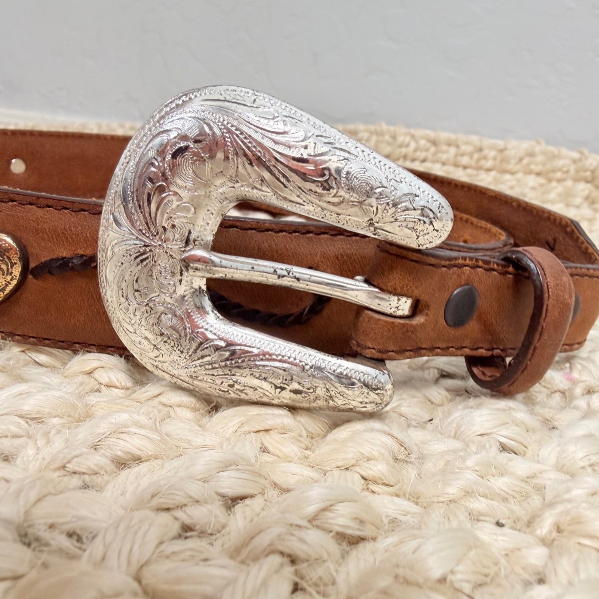 Tony Lama Womens Brown Leather Western Belt Gold Heart  display picture 3
