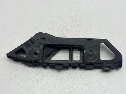 VW CADDY III Furgon 2KA, 2KH, 2CA, 2CH Stoßstangenhalter vorne rechts 33901195