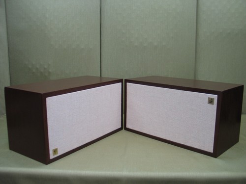 Acoustic Research AR-4x Speakers ( New pots/Grill Cloth/Badges ) Fully Tested. - Picture 7 of 21