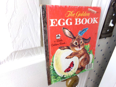 The Golden Egg Book Margaret Wise Brown Little Golden Book VTG 1975 1947 304-11