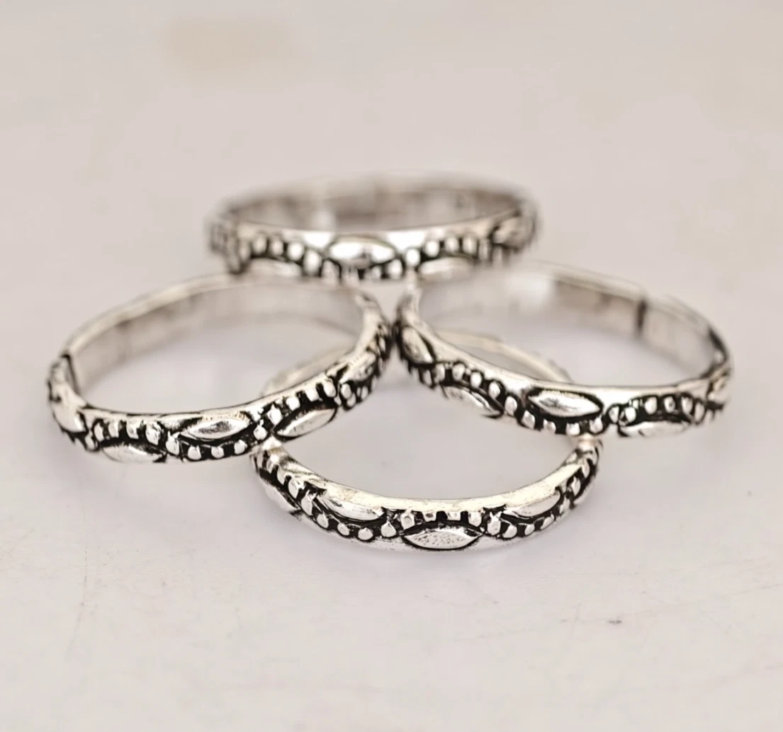 925 Silber Vintage gepunkteter Zehenring verstellbar Boho oxidiert Fußschmuck...