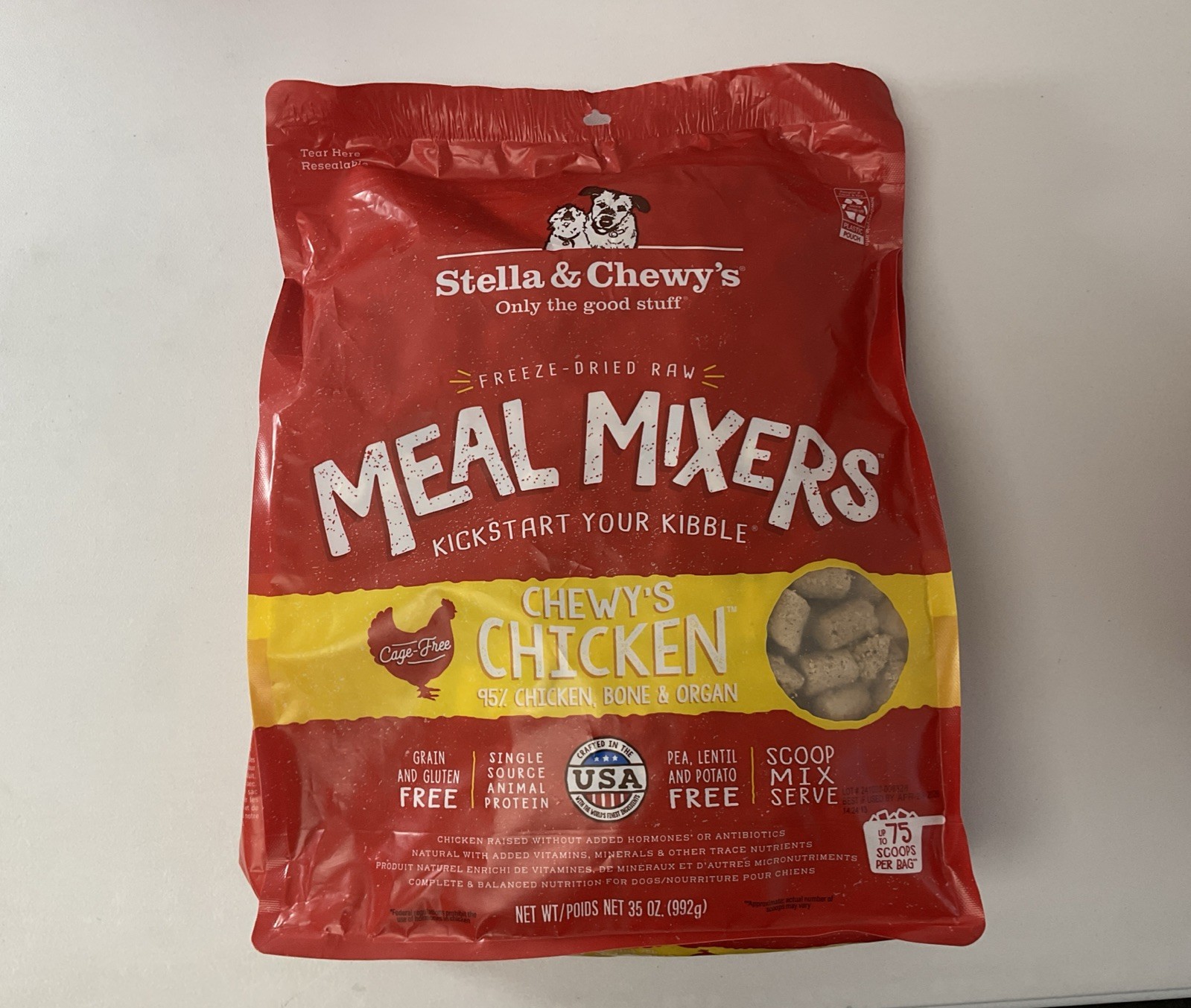 Large Size (35 Oz) Stella & Chewy's Freeze-Dried Raw Meal Mixers - Chicken