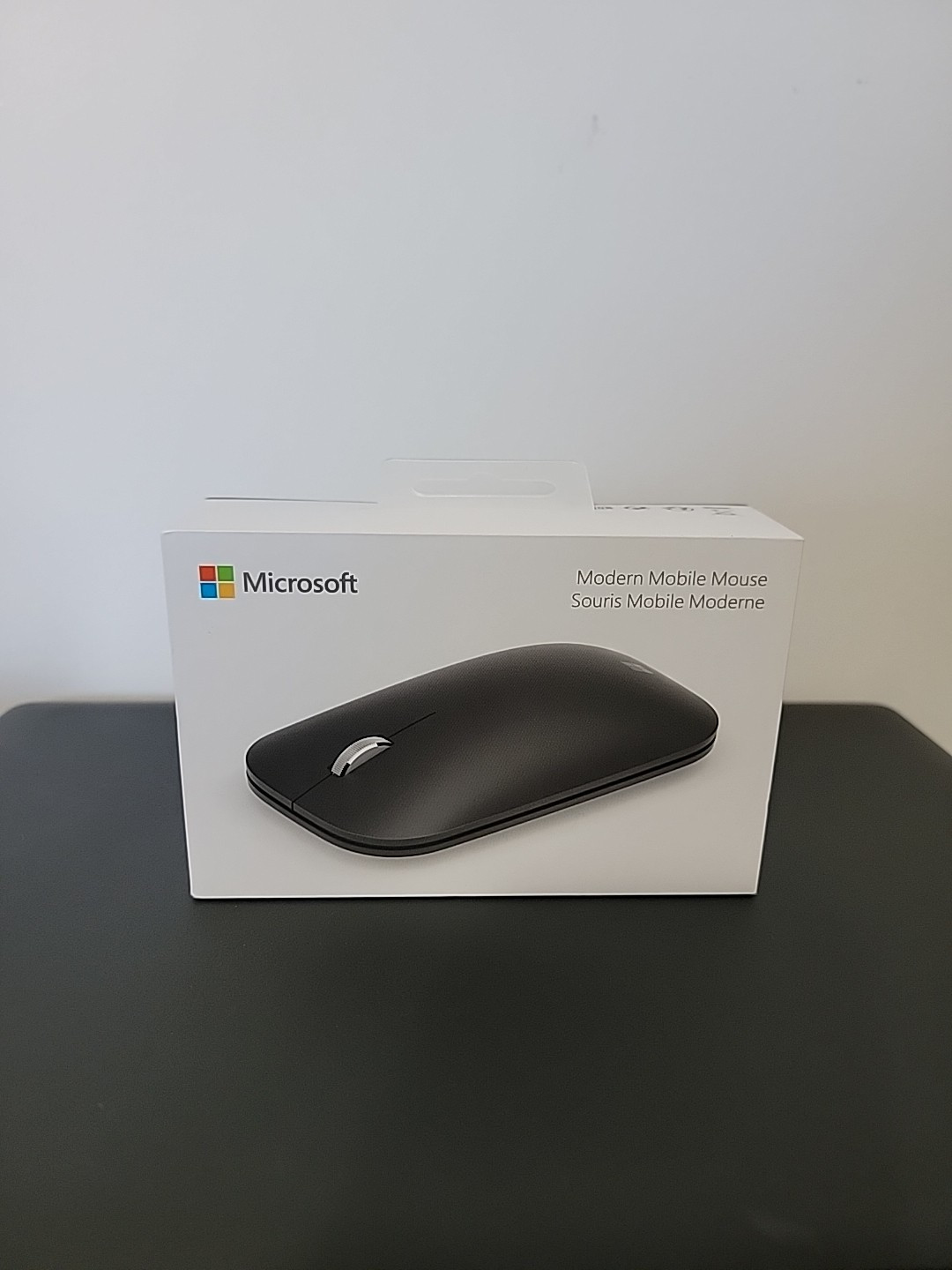 Microsoft Modern Mobile Mouse with BlueTrack Technology, Wireless Bluetooth 2.4 GHz Connectivity, Sleek Blue Design for Laptops and PCs