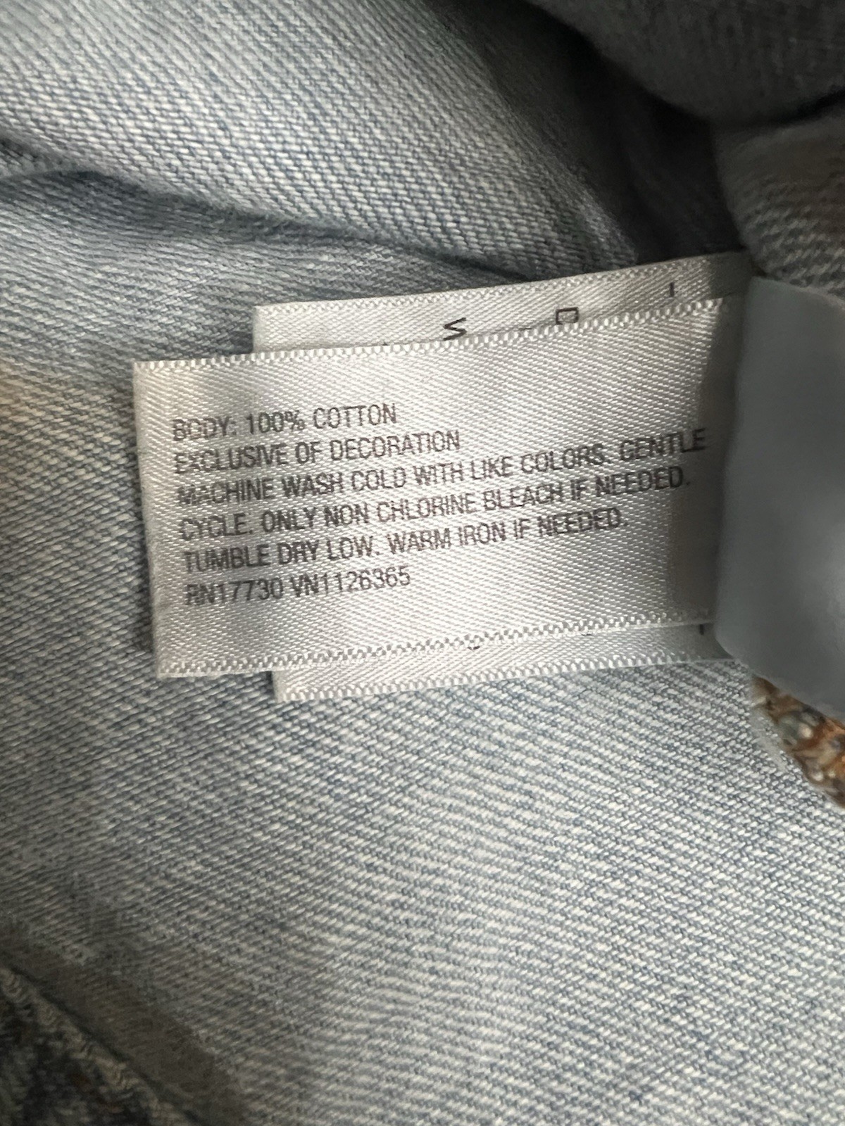 Universal Thread Light Blue Snap Oversized Denim … - image 7