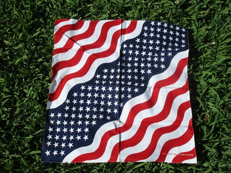 Set x 4 Patriotic USA Bandana Napkins Stars Waving Flag Cotton RN 67478 July 4th