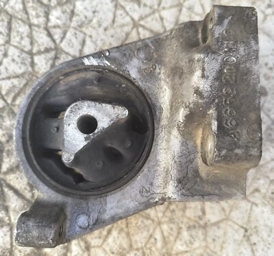 Jeep Grand Cherokee WJ WG - support moteur A6652200116 *** - Photo 1/4
