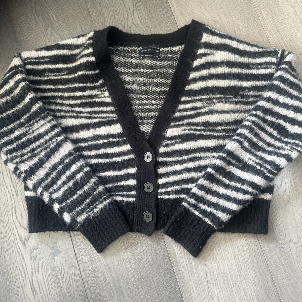 Urban Outfitters Sweater Womens Medium Black Gray Striped Wool