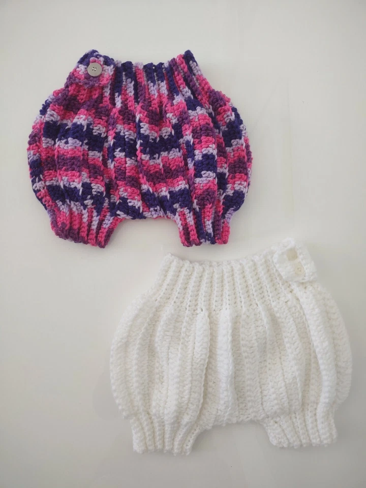 Calças de fraldas feitas à mão para bebês de 0 a 3 meses - Imagem 2 de 4