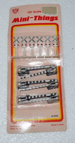 IHC, Mini-Cosas, Cruce Ferroviario, Escala HO, Accesorios, 42-2300 | Zustand: New