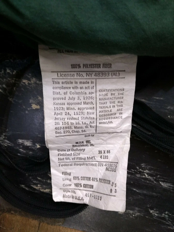 Saco de dormir American TRAIL verde a cuadros 39 X 84 usado Foto 2 de 4