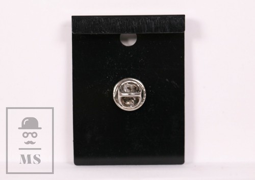 Pin Badge American Bowl '92, London. Wembley Stadium - NFL, 1992 - Picture 3 of 3
