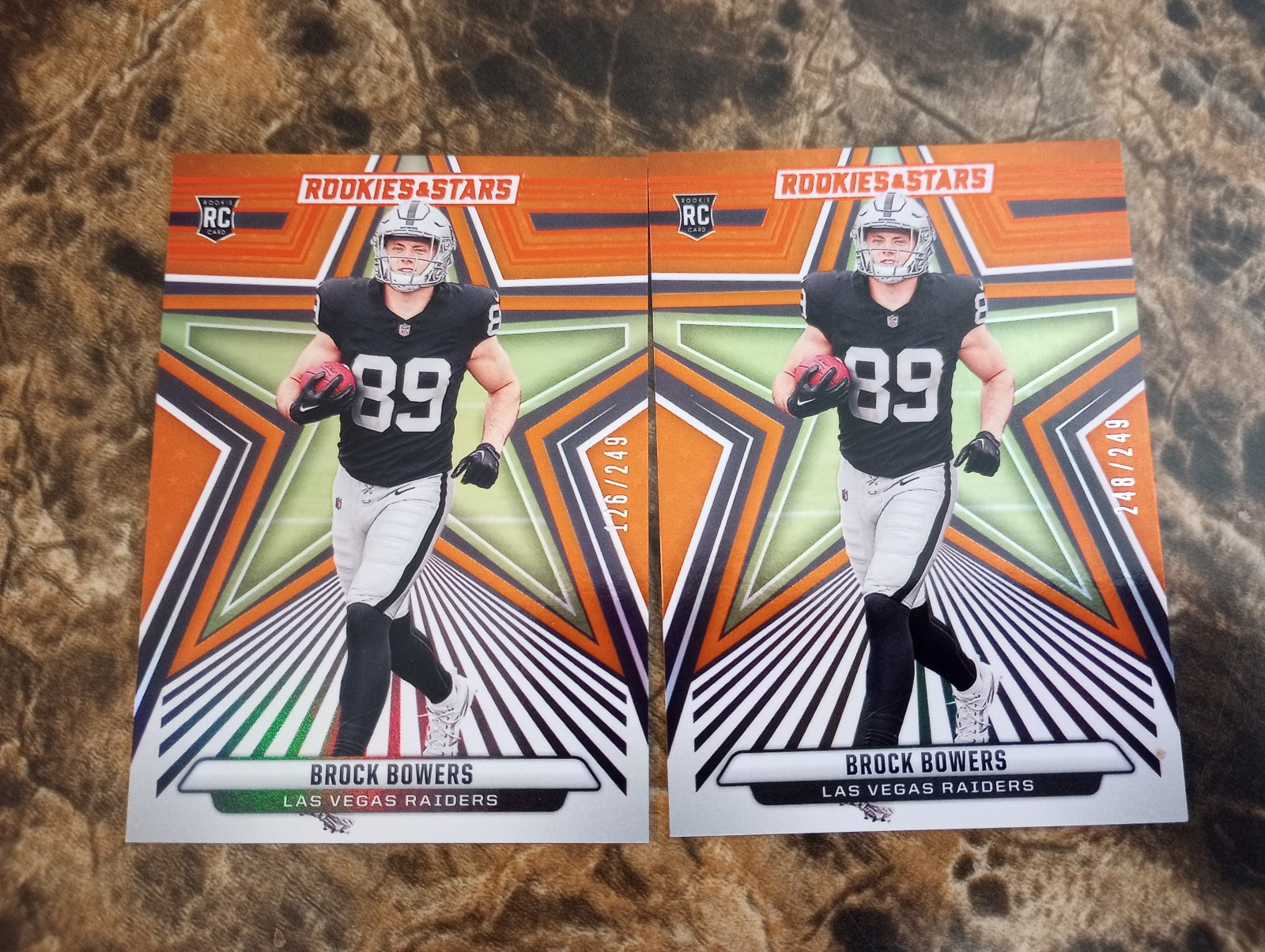2024 PANINI ROOKIES & STARS BROCK BOWERS ROOKIE ORANGE Stars /249 ( BOTH )