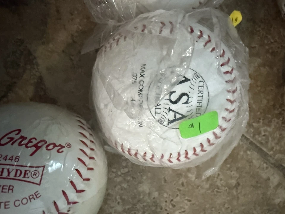 6 Softbol Blanco 12 Foto 3 de 4