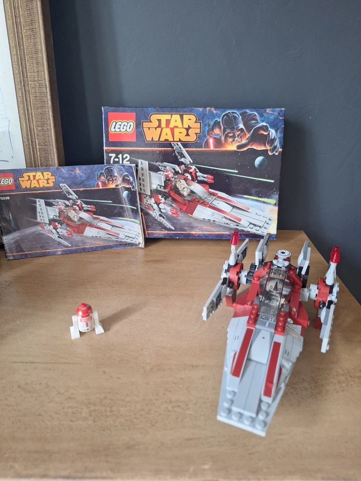 LEGO Star Wars 75039 V-Wing Starfighter, photo 1 sur 5
