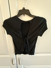 Black cut out tie front crop top croptopWomen  s small