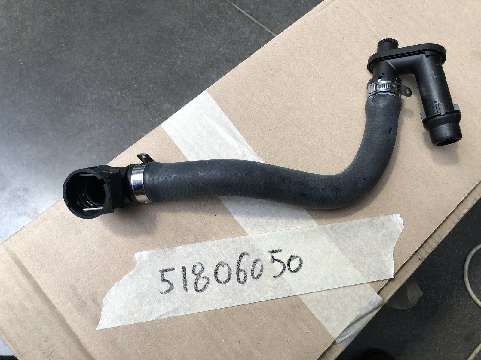 Durite Fiat Lancia Abarth 51806050 - Durite de rechange pour circuit air et moteur
