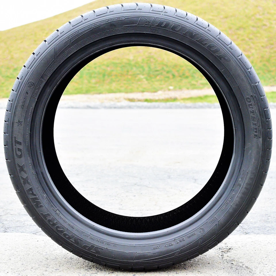 Tire Dunlop SP Sport Maxx GT DSST 245/35R20 95Y XL High Performance - Imagem 3 de 4