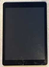 Apple iPad 6. Gen. 32GB, WLAN, 9,7 Zoll, Spacegrau, Defekt (Geht nicht mehr an)
