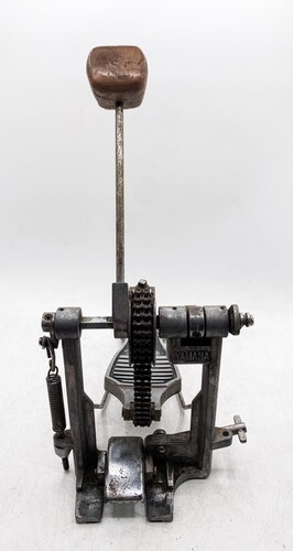 Vintage Yamaha Made in Japan Bass Drum Chain Drive Single Kick Pedal - Picture 3 of 3