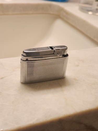 Vintage Bentley Silver Tone Lighter - Picture 5 of 5
