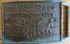 Vintage LEVI Levi's Jeans STRAUSS Co BELT BUCKLE pre owned