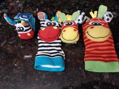 Playgro Baby Toys Socks & Wrist Rattles Bright Starts Sensory Animals Colorful - Picture 10 of 11