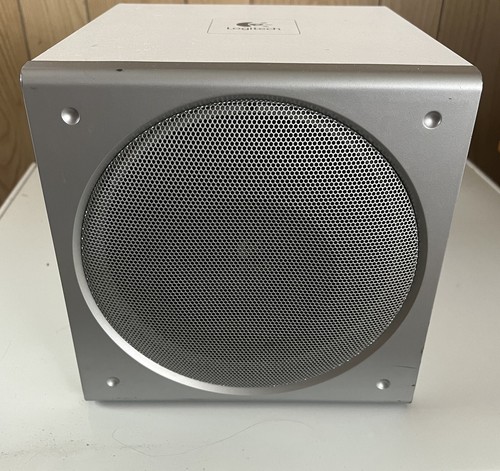 Logitech Z3 Powered Subwoofer S-0085A 8" White 92dB 17W 35Hz - 第 1/6 張圖片