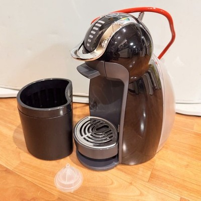 Nestle Nescafe Dolce Gusto Genio 2 Piano Black Coffee Machine MD9771-PB Used