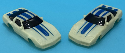 VINTAGE TYCO ''NITE GLOW'' HO CHEVROLET CORVETTE SLOT CARS (LOT OF 2) ~ BODY ONLY