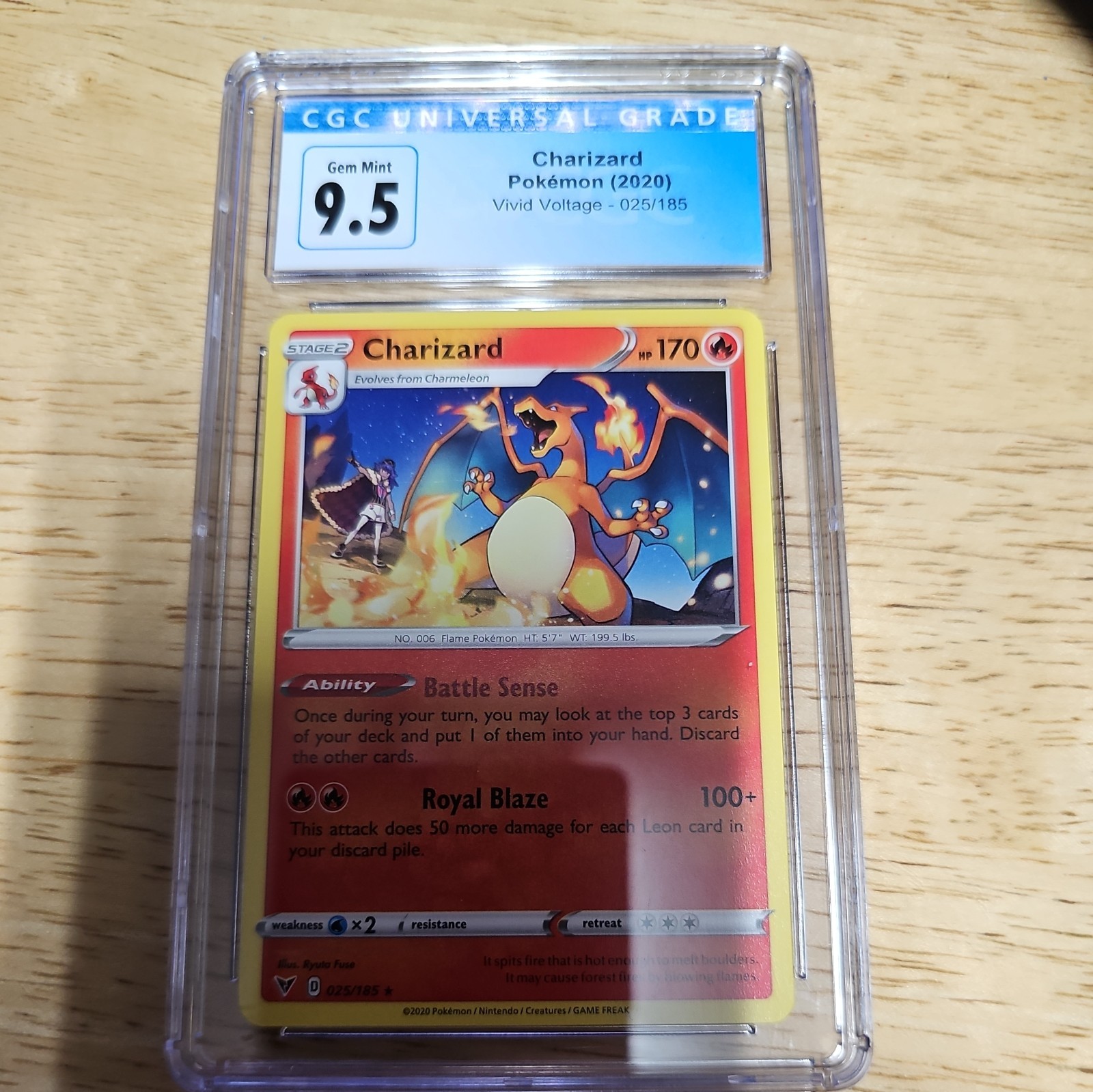 Charizard Vivid Voltage CGC 10 025/185