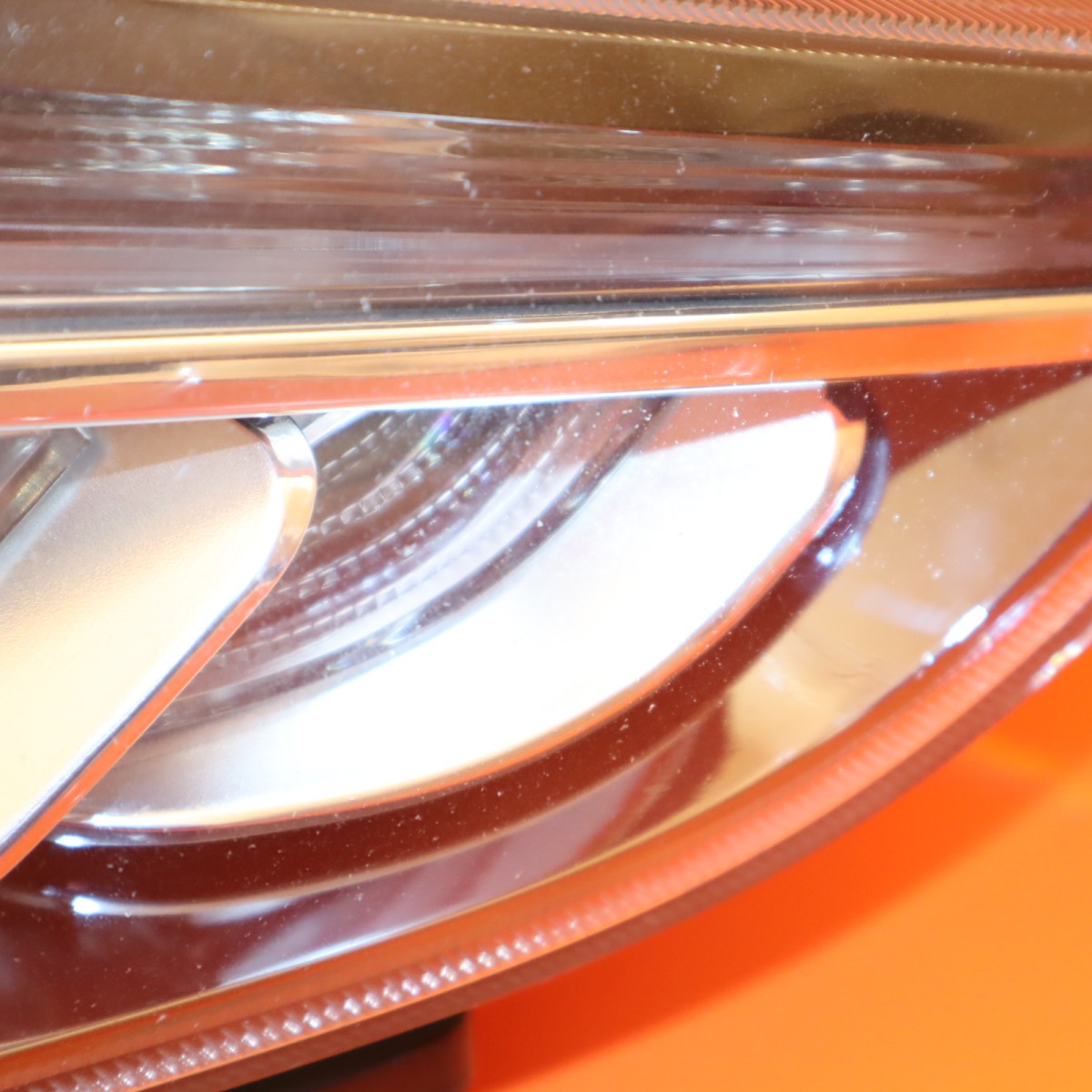 Maserati Ghibli 2014-2017 RIGHT Headlight P/N 670005473