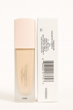 Elizabeth Arden Flawless Finish Skincaring Foundation 120W  1.0oz  Tester Box