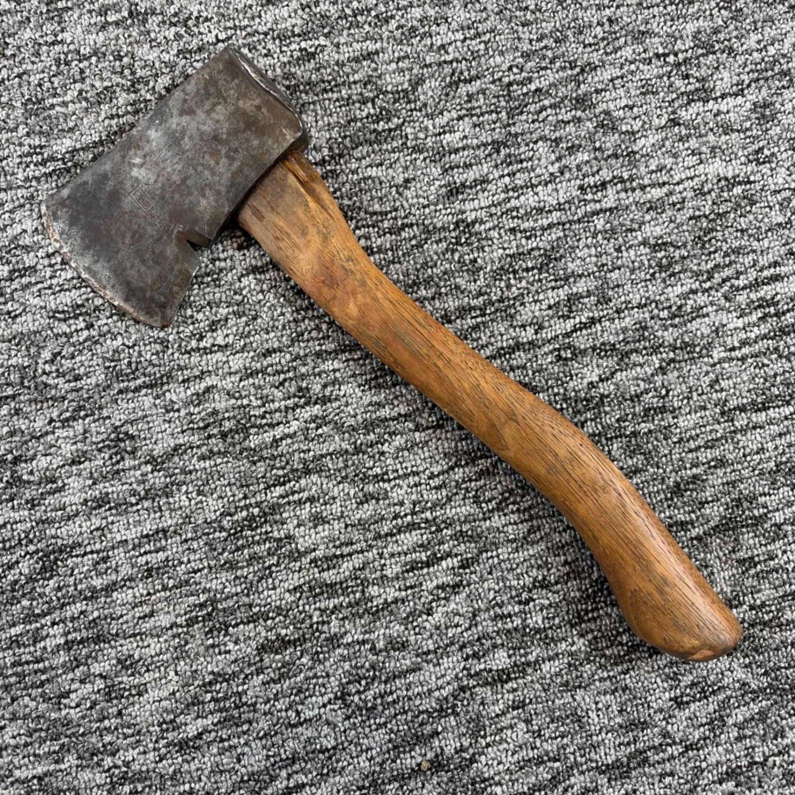 Vintage PLUMB Half Hatchet Carpenter Axe Nail Puller Wood Handle 14"