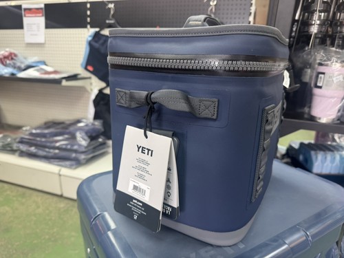 Yeti Hopper Flip 12 - Soft Cooler - Navy - Brand new with Tags - Picture 2 of 3