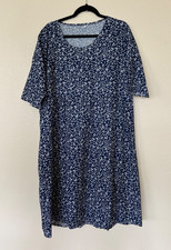 New Short-sleeve Lightweight Midi Dress, Navy w/White Stars Sz 3X