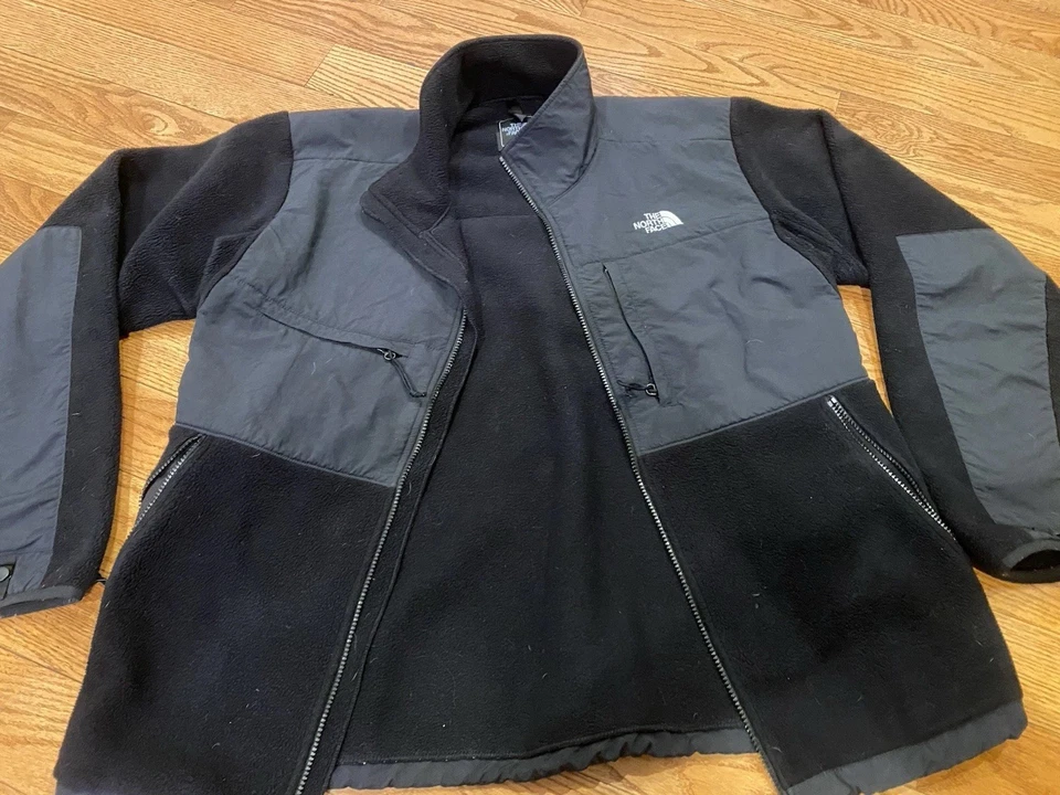 The North Face Denali Retro Jacket Black Men Size Large Great Condition - Image 2 of 4