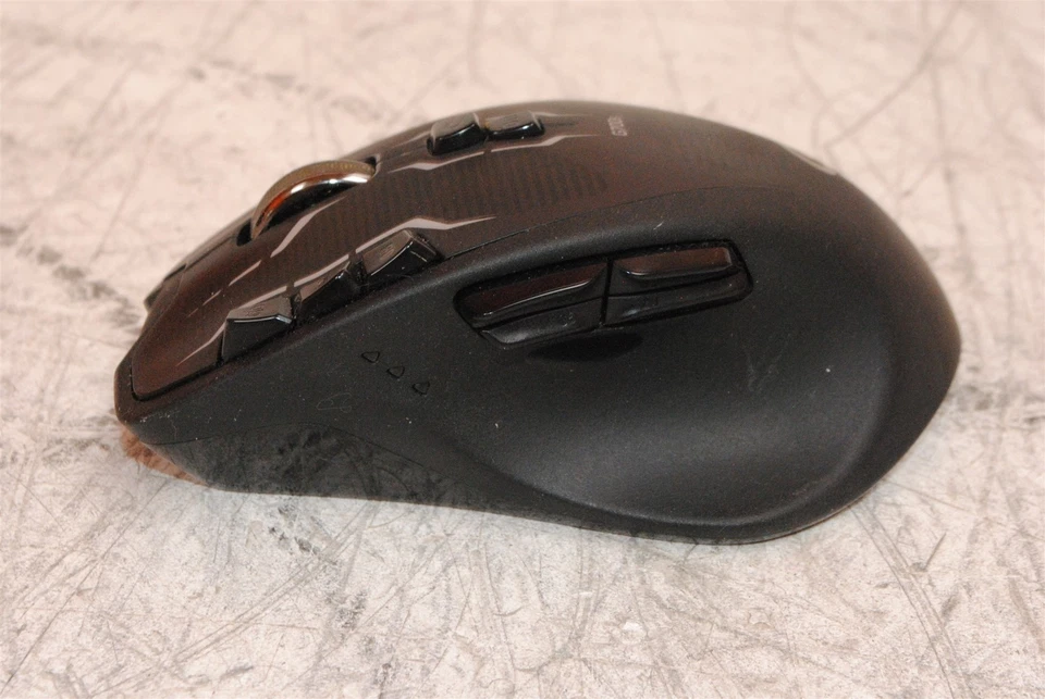 Logitech G700s 810-003615 Laser Gaming Mouse w/ Cable No Dongle - Image 4 of 4