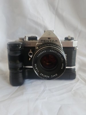 Pentax Asahi MX 55MM VINTAGE CAMERA WITH EXTRA 80MM - 200MM LENSES. As-Is