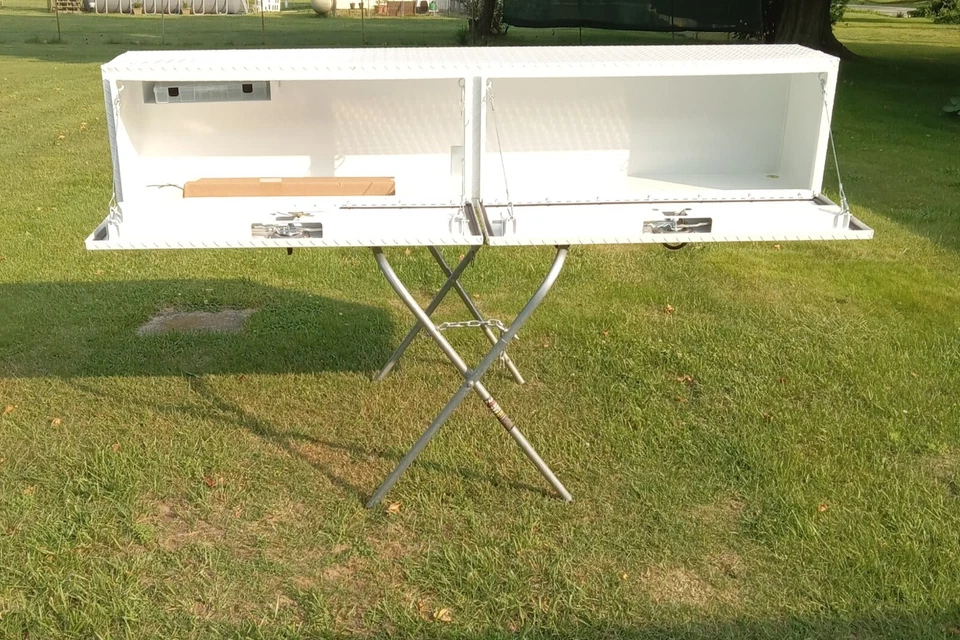 WEATHER GUARD 391-3-02 Caja de herramientas súper lateral de aluminio blanco brillante Foto 4 de 4