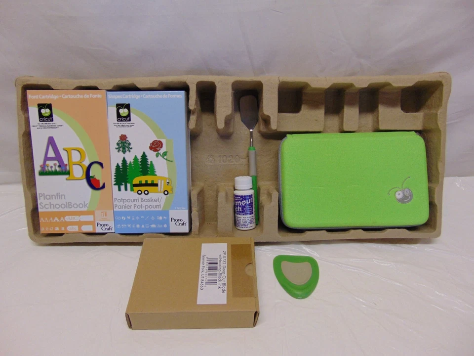 CRICUT Expression 24" Personal Electronic Cutting Machine CREX001 - Image 2 of 4