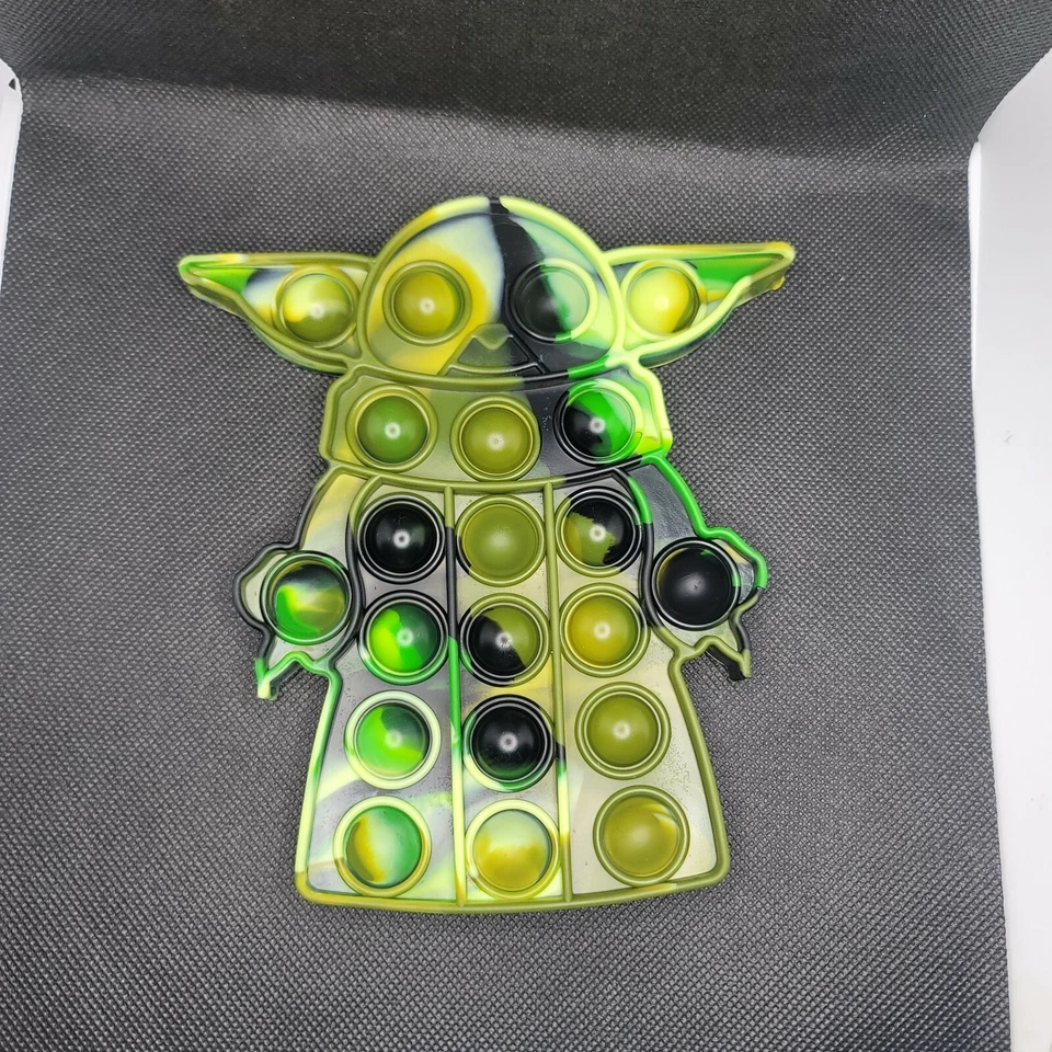 3 juguetes sensoriales Star Wars Baby Yoda silicona inquietante burbuja popper Foto 4 de 4
