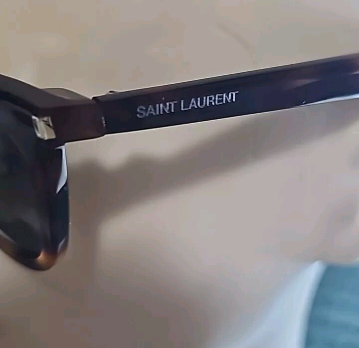 Saint Laurent58 mm occhiali da sole occhi di gatto nuovi con etichette