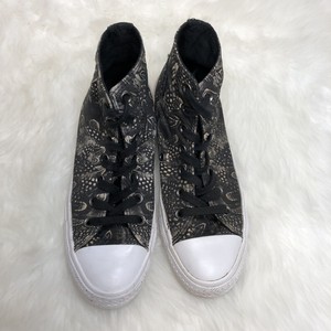 black converse high tops womens size 6