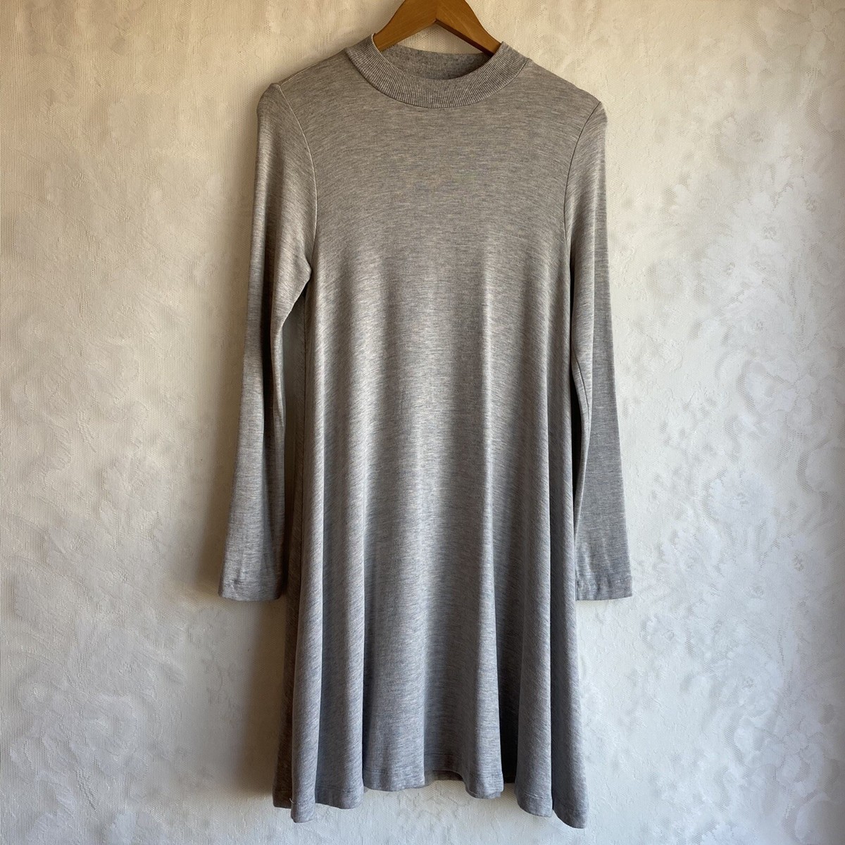 grey swing dress long sleeve Lou & Super Soft Light Gray Stretchy Women’s S fw26