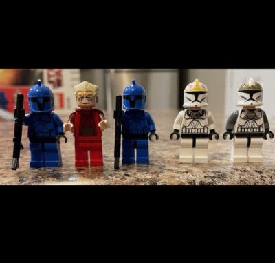 LEGO Star Wars Venator -Class Republic Attack Cruiser 8039 100