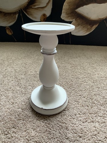 Signature Homestyles Small Candleholder Whitewash CH809 Pillar Holder Wooden NIB