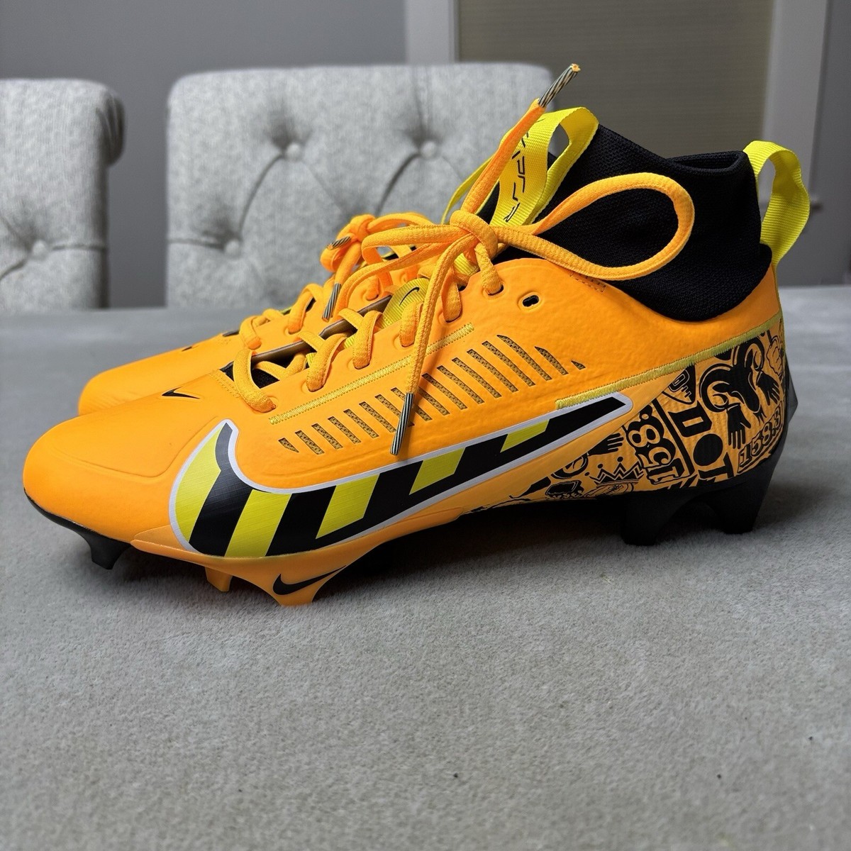 Nike Vapor Edge Pro 360 2 Laser Orange Black NRG Football Cleats