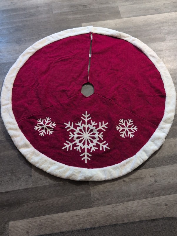 Christmas Tree Skirt Red And White With White Snowflakes